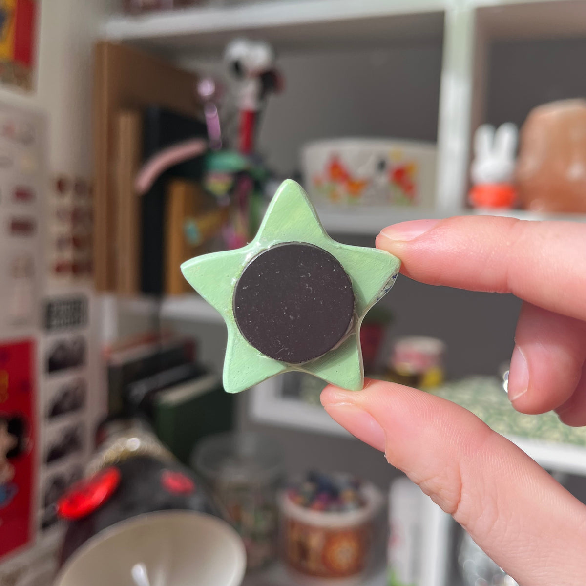 ‘star bug!’ clay magnet