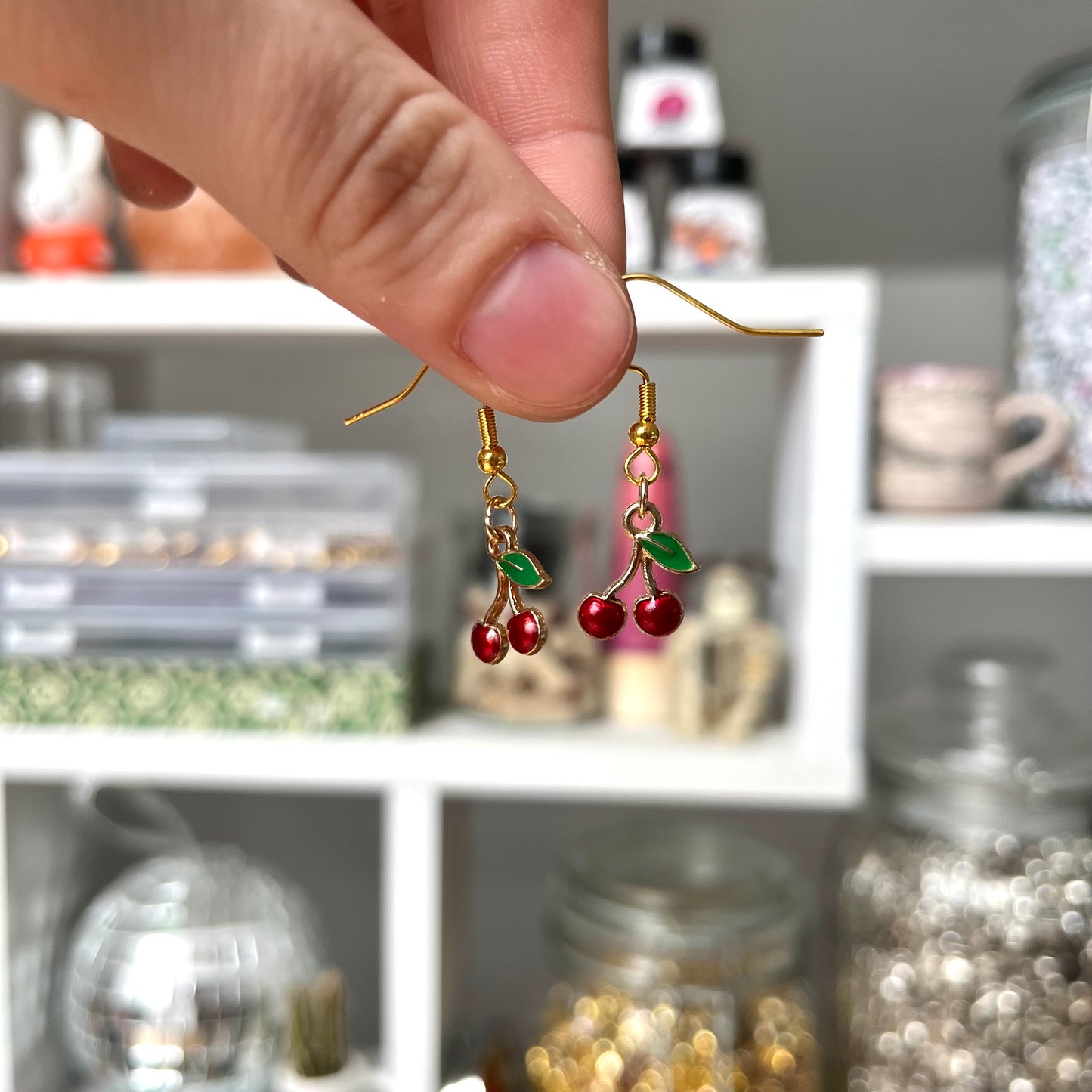 ‘cherry’ earrings (gold)