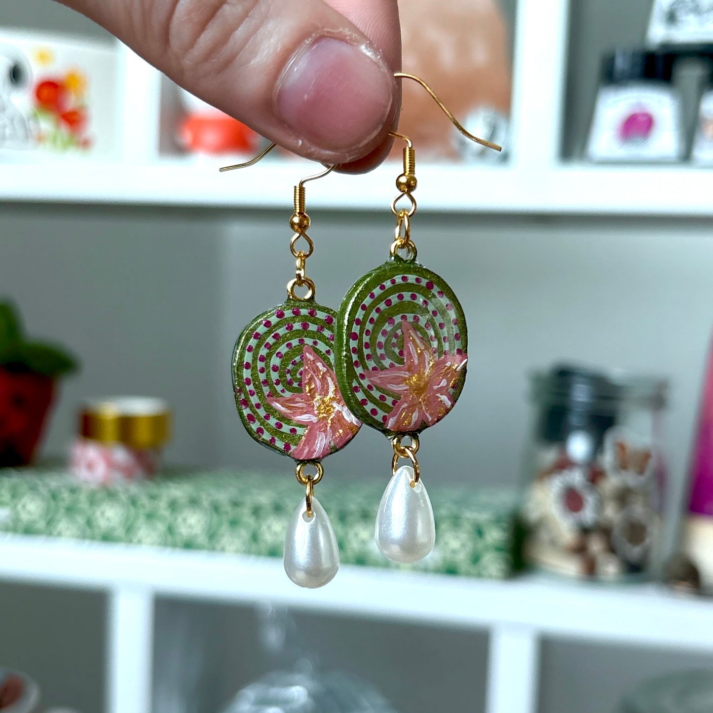 ‘willow’ clay earrings (gold)