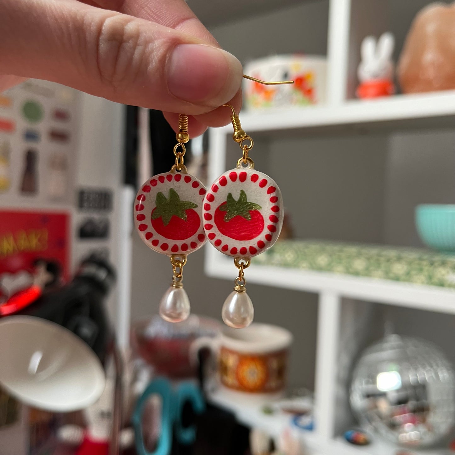 ‘tomatoes’ earrings (gold)
