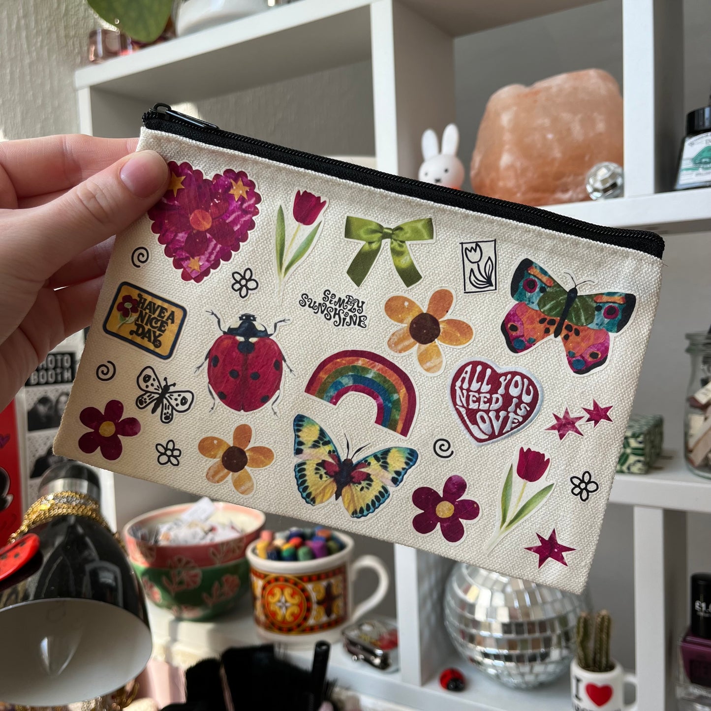 ‘have a nice day’ pouch