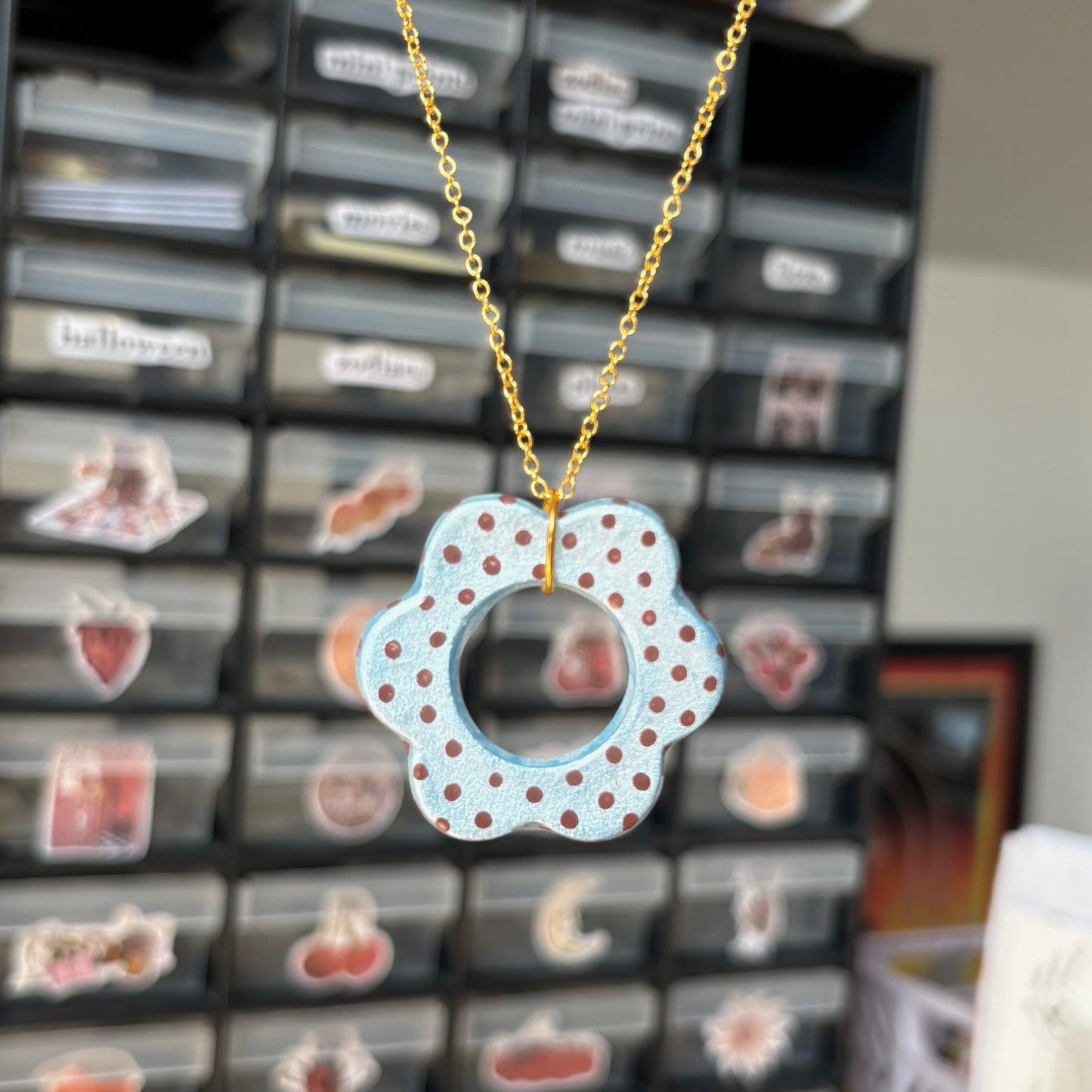 ‘polka dots!’ clay necklace (blue)