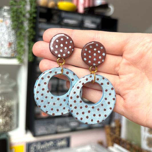 ‘polka dots!’ earrings (blue)