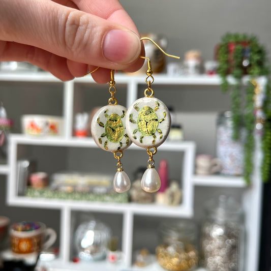 ‘beetle’ clay earrings (gold)