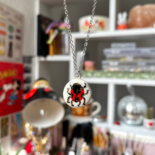‘ladybug’ clay necklace (silver)