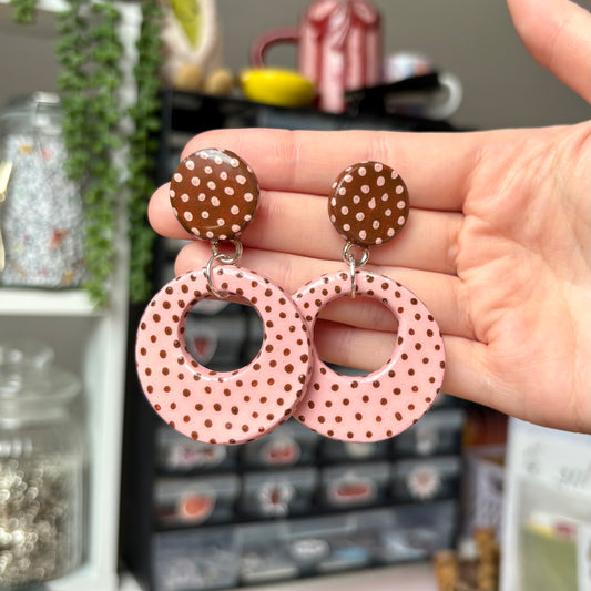‘polka dots!’ earrings (pink)