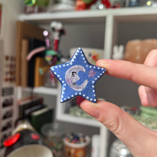 ‘the stars, the moon’ clay magnet