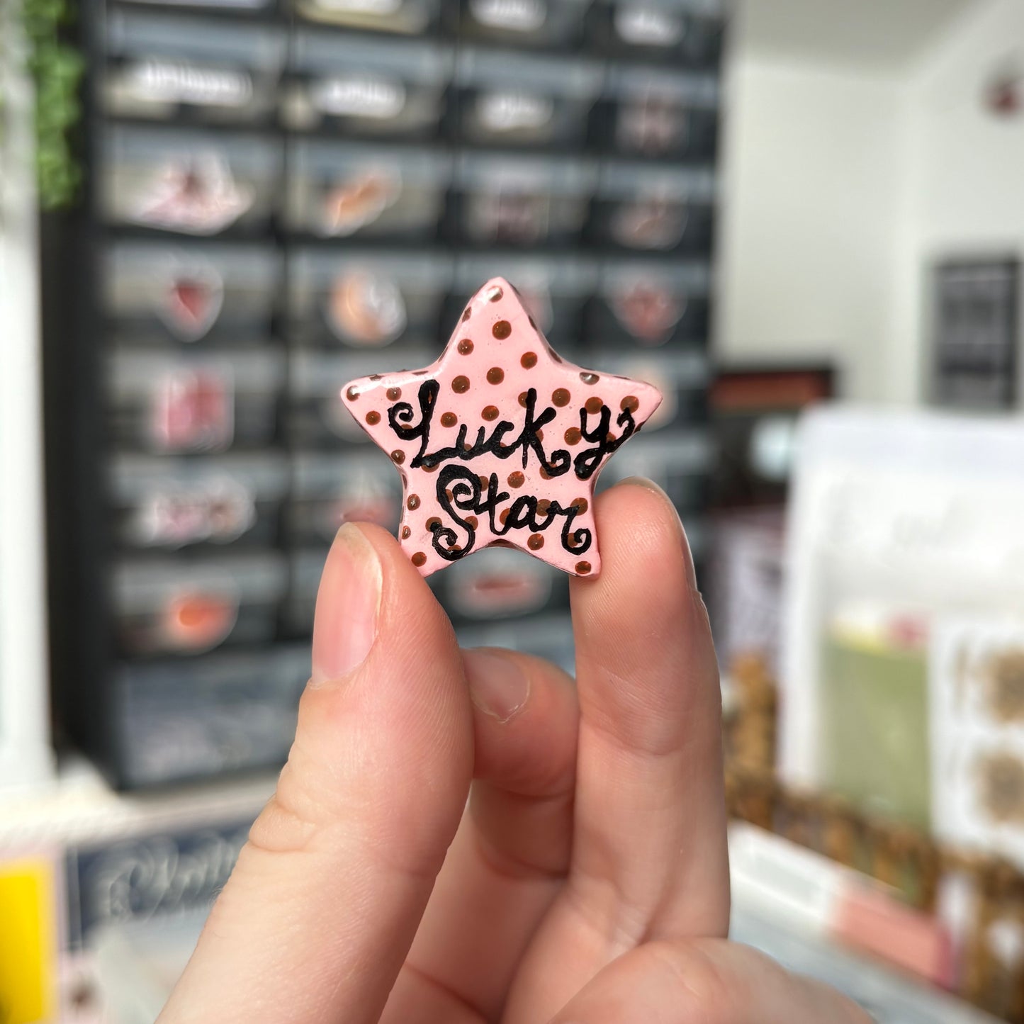 ‘lucky star’ clay pin (pink)