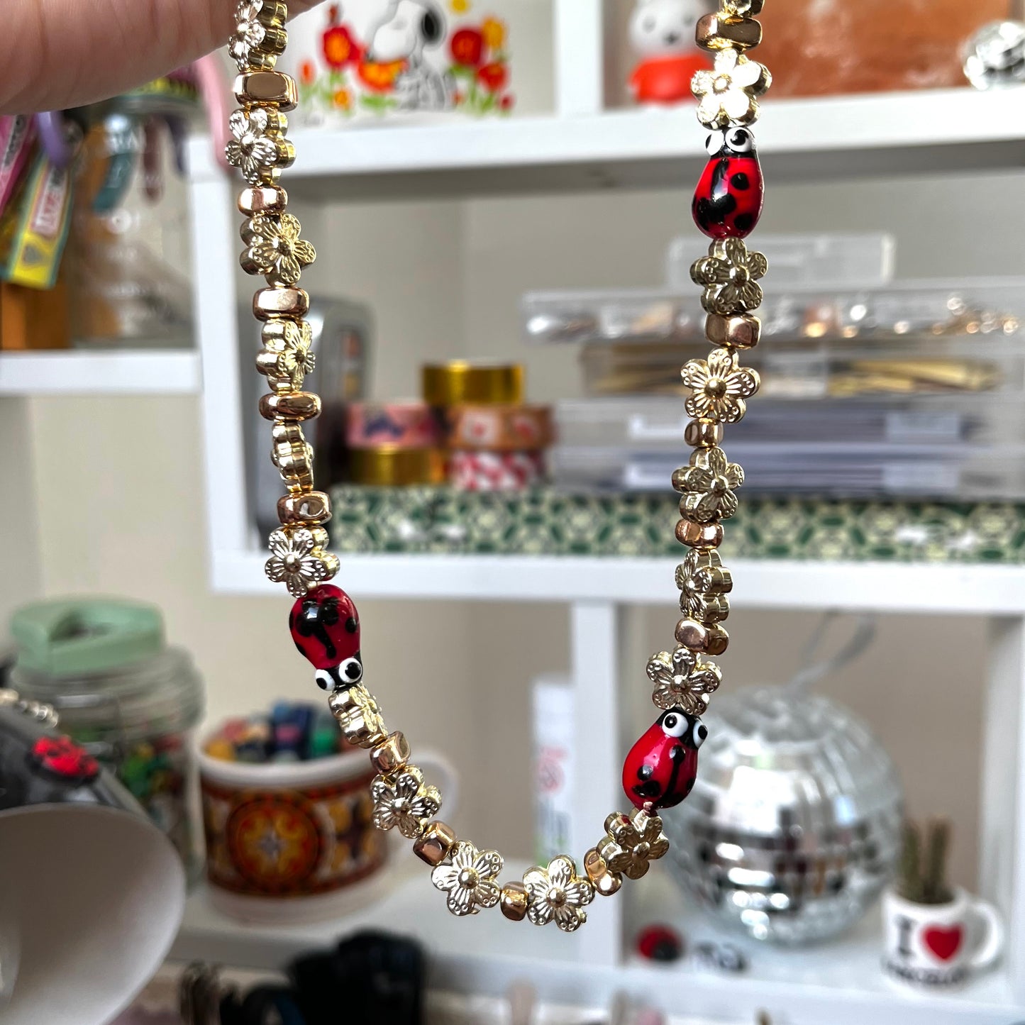 ‘flower bugs’ necklace (gold)