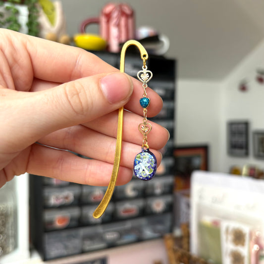 ‘whimsy’ charm bookmark (gold)