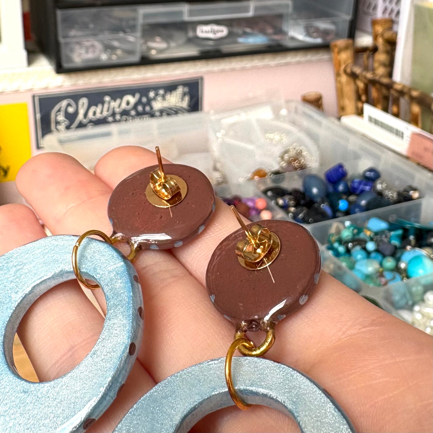 ‘polka dots!’ earrings (blue)