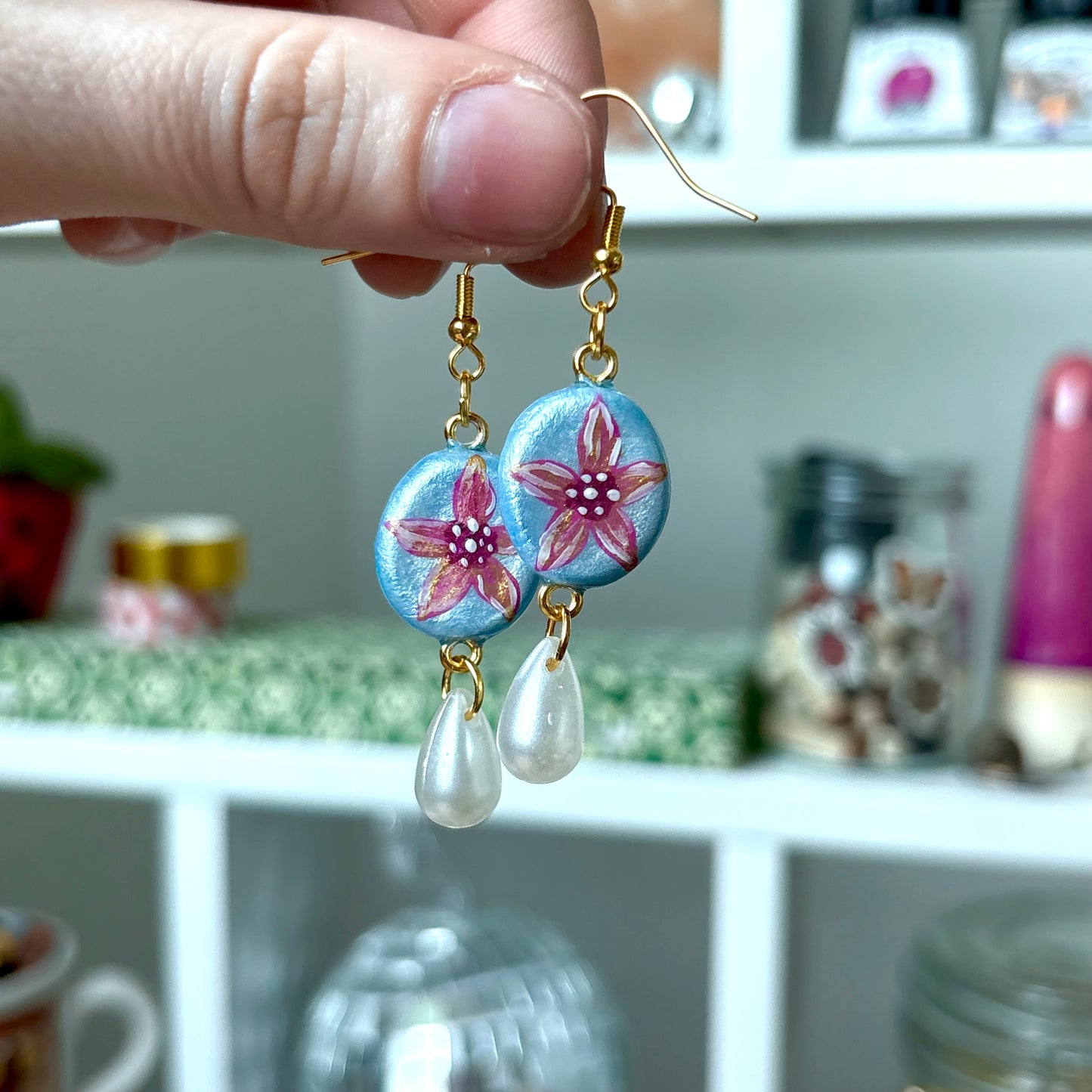‘julia’ clay earrings (gold)