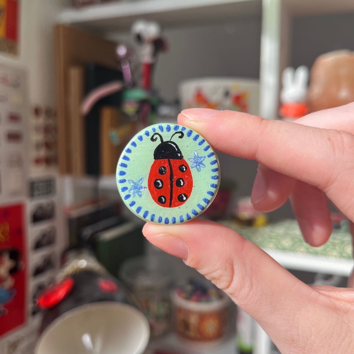‘love bug!’ clay magnet