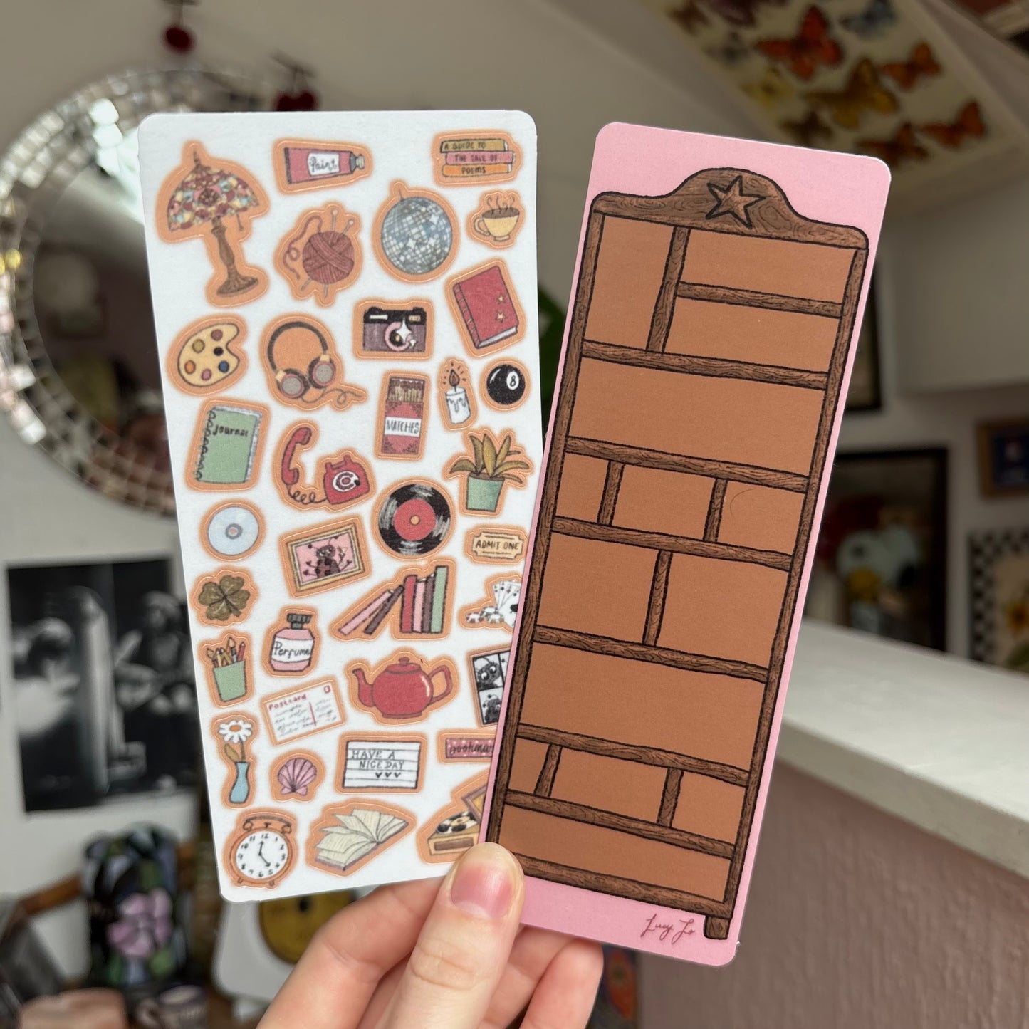 ‘trinket shelf’ bookmark reading tracker
