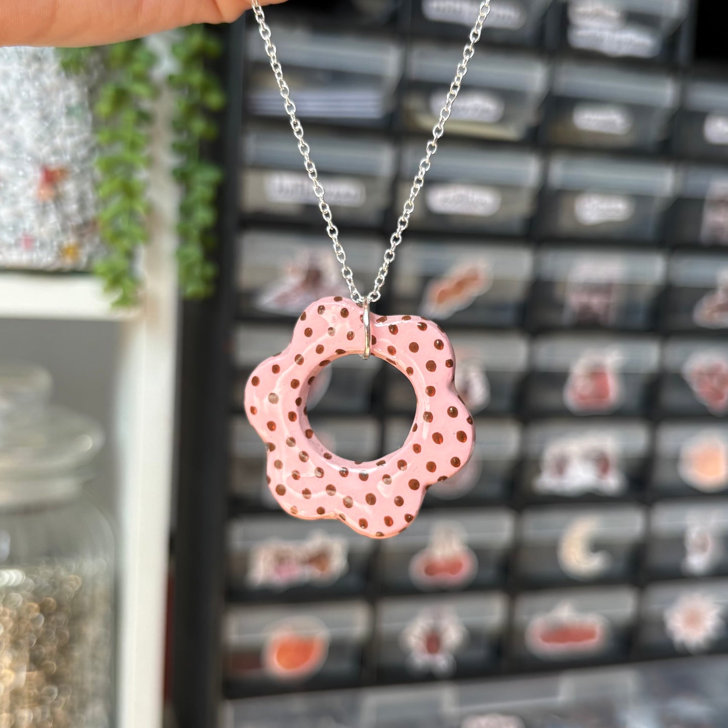‘polka dots!’ clay necklace (pink)