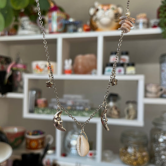 ‘seashells’ necklace (silver)