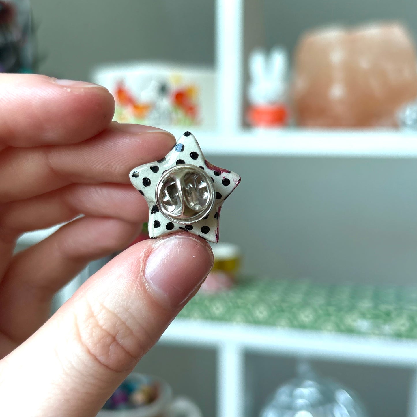 ‘arabella’ clay pin (no.2)