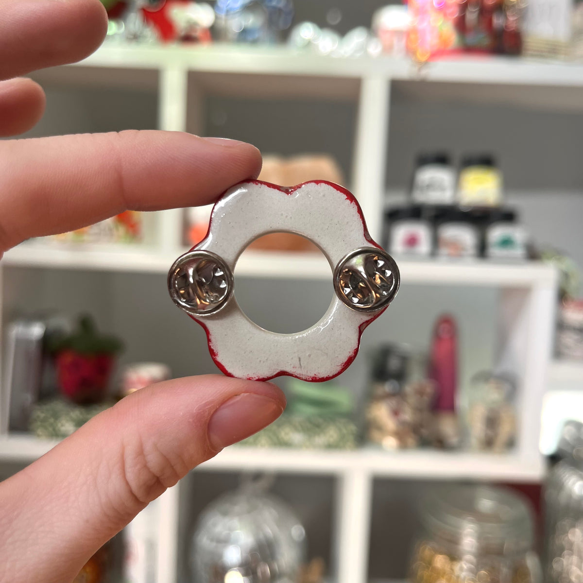 ‘aurora’ clay sunglasses pin