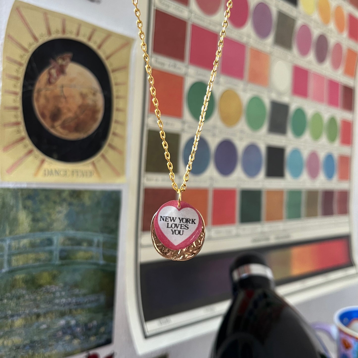 ‘new york loves you’ necklace